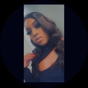 Meet your Posher, Damaris